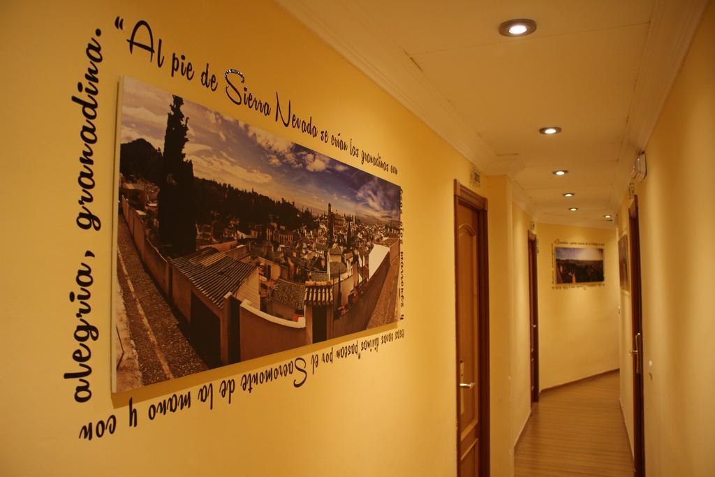 Hotel La Curva Альболоте Экстерьер фото